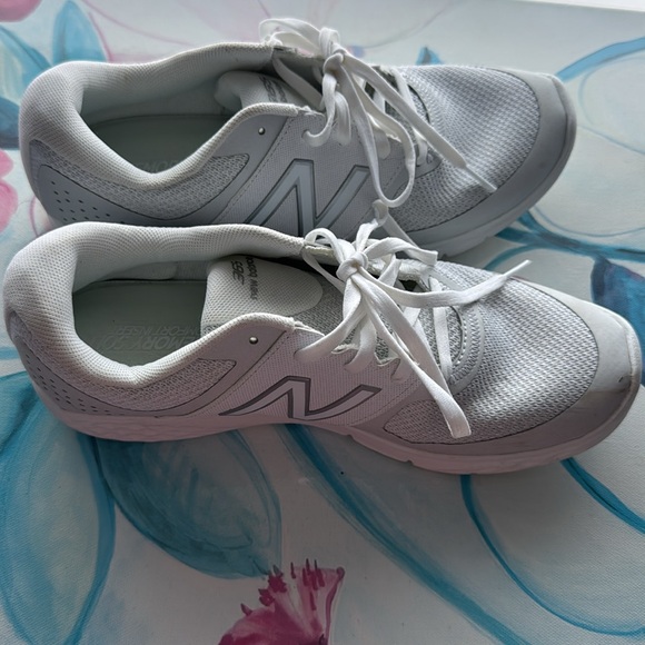 New Balance 365 women’s shoes 8.5 - Picture 7 of 11